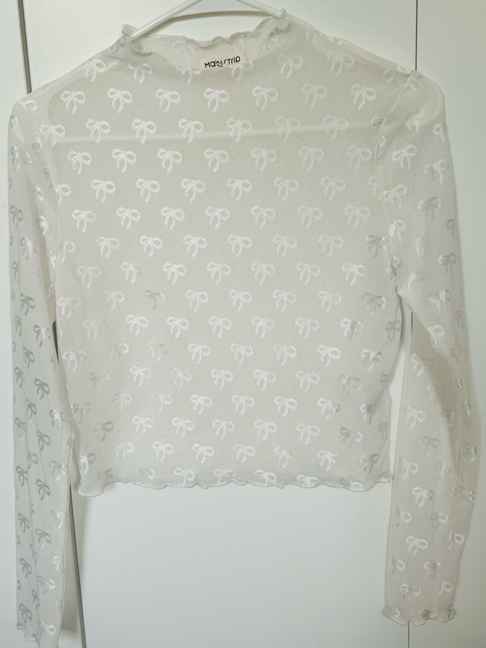 MainStrip Mesh Bow White Long Sleeve Top Lettuce Edged